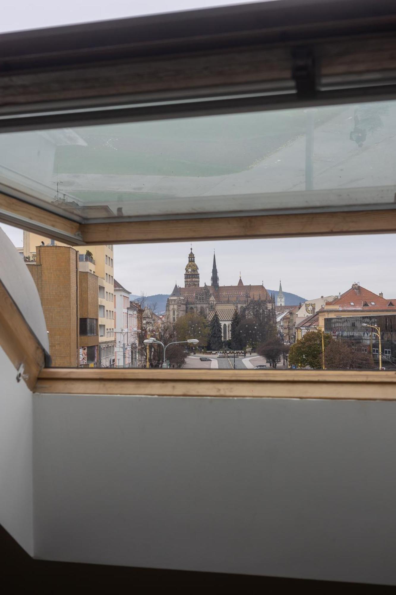 7Th Heaven, Kosice - Old Town Apartment Bagian luar foto